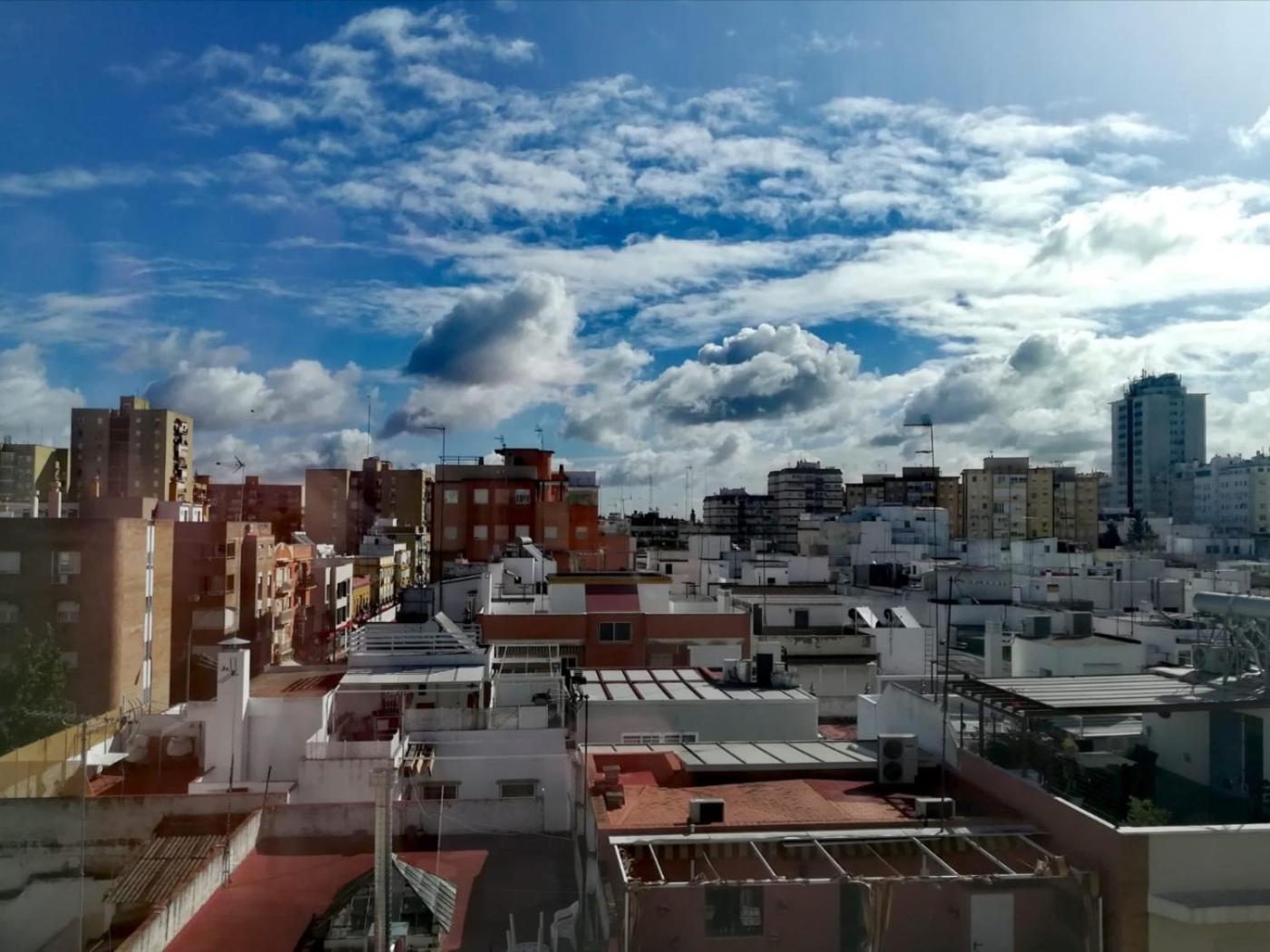 La Luz De Triana Apartamento 3 Dormitorios Sevilla Bagian luar foto