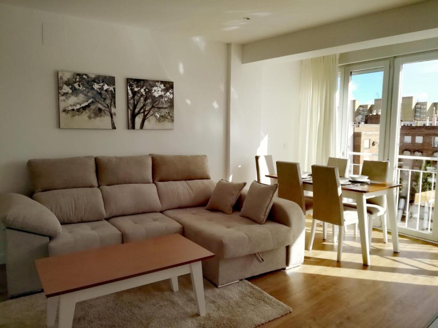 La Luz De Triana Apartamento 3 Dormitorios Sevilla Bagian luar foto